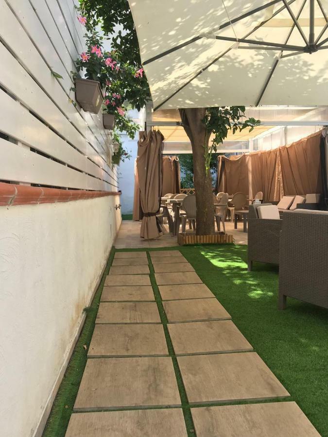 Virgilio'S Garden Bed & Breakfast Castellammare di Stabia Ngoại thất bức ảnh